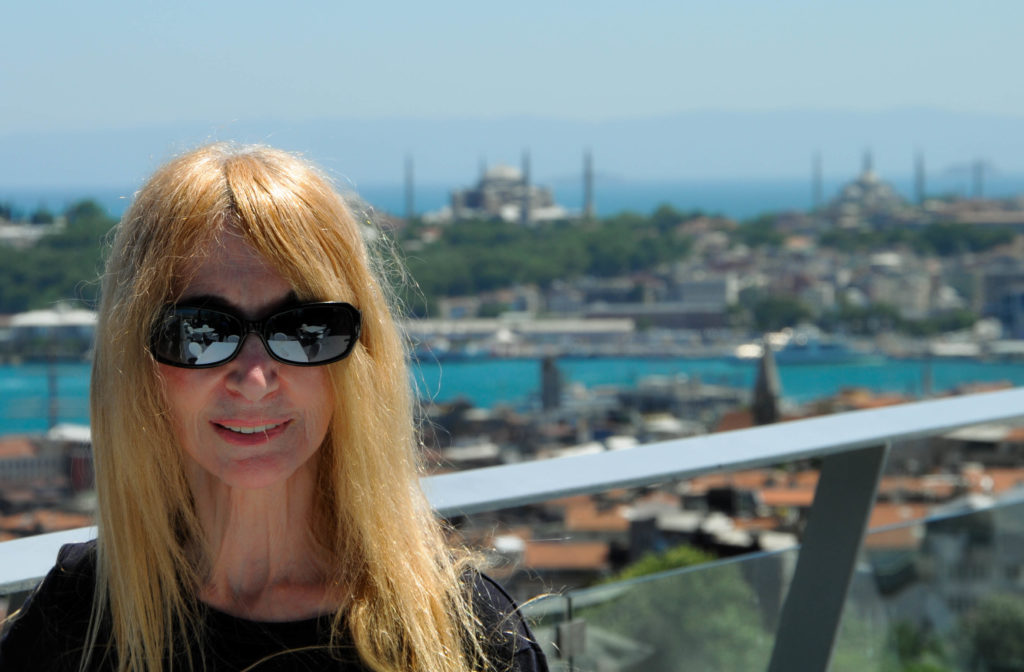 An Interview with Lyn Lifshin