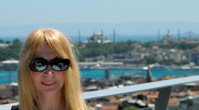 An Interview with Lyn Lifshin