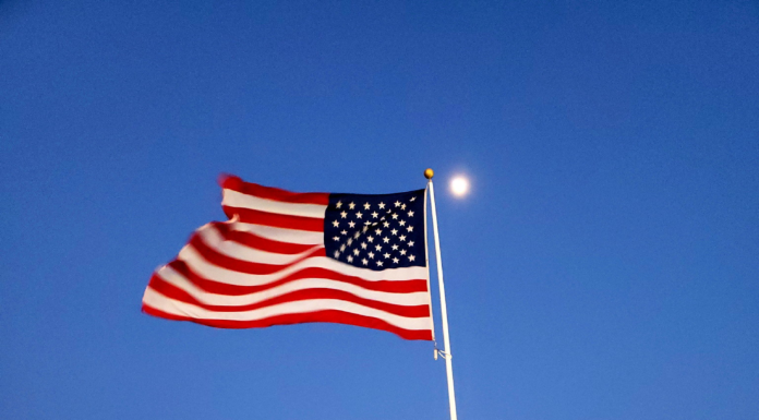 Halo Light in Dark Sky