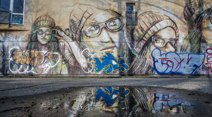 200Kmph and Nineteen, Berlin