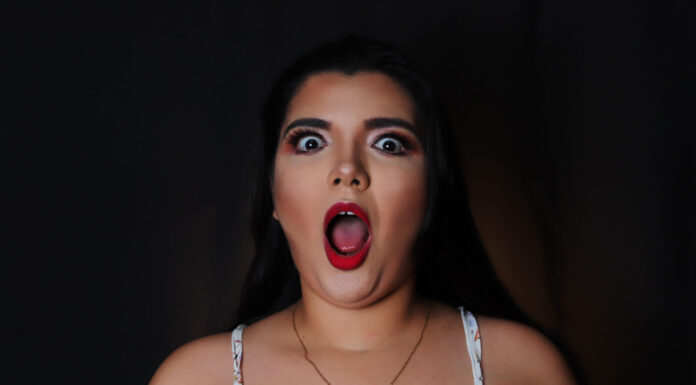 Exhibition stand jewelry