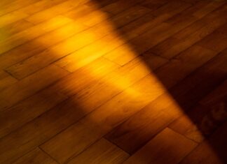 Paste Wax brown wooden parquet floor tiles