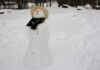 i am not the melting snowman snowman with white hat on snow covered ground during daytime