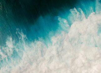 rogue blue and white ocean wave