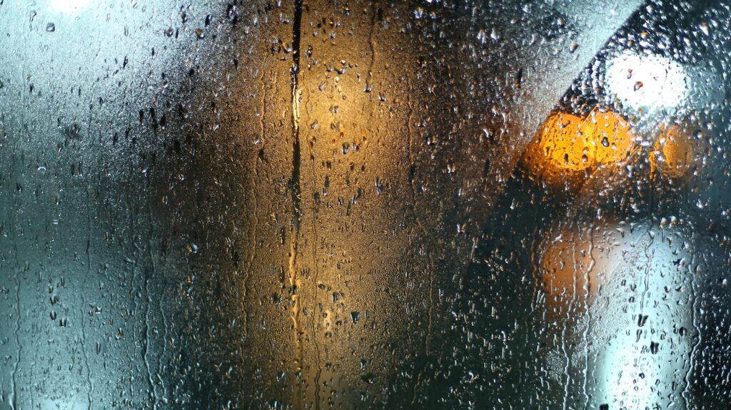 Memoriam in light rain