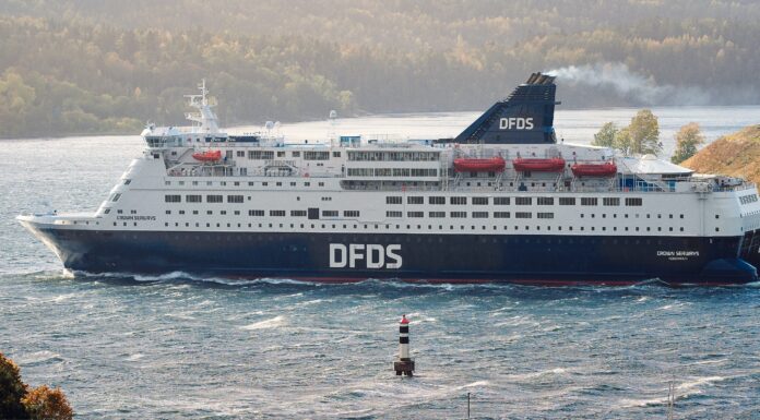 Charlie Goes to New Castle