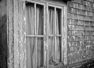 It is October in Maine