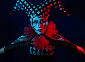 A Comedy of Marching Graves