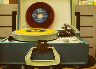Forty-Fives open turntable