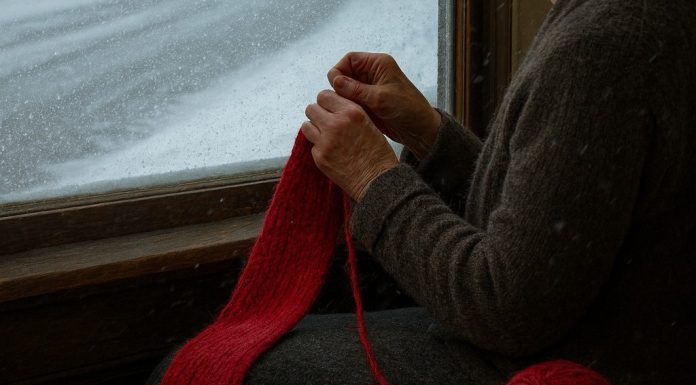 The Recurring Red Scarf